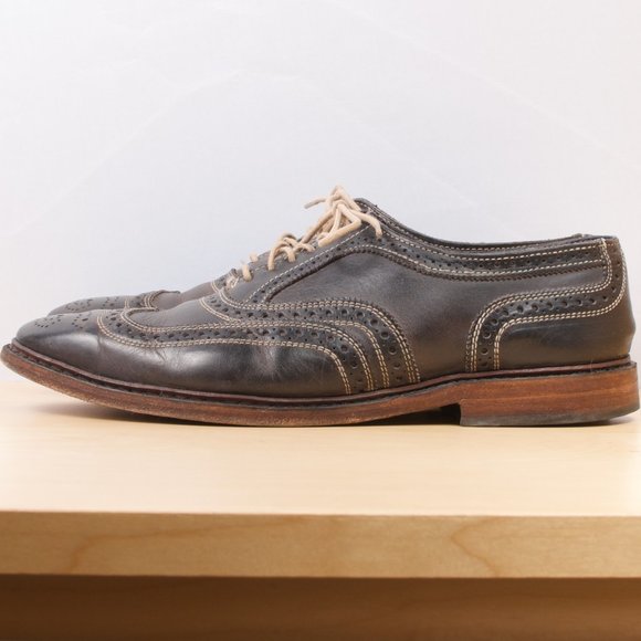 [SOLD] Allen Edmonds Neumok 🇺🇸 Wingtip Brogue Oxford 9.5EEE Chocolate Brown - Picture 2 of 8